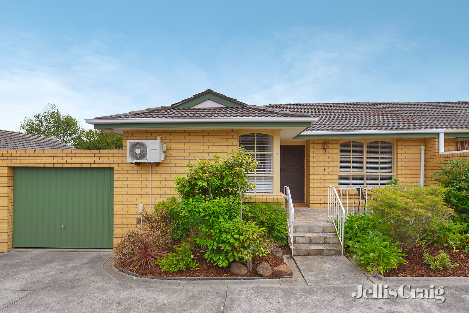 2/7-9 City Road, Ringwood
- Print Image 1