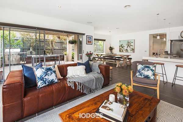 27 Coreen Avenue Beaumaris
