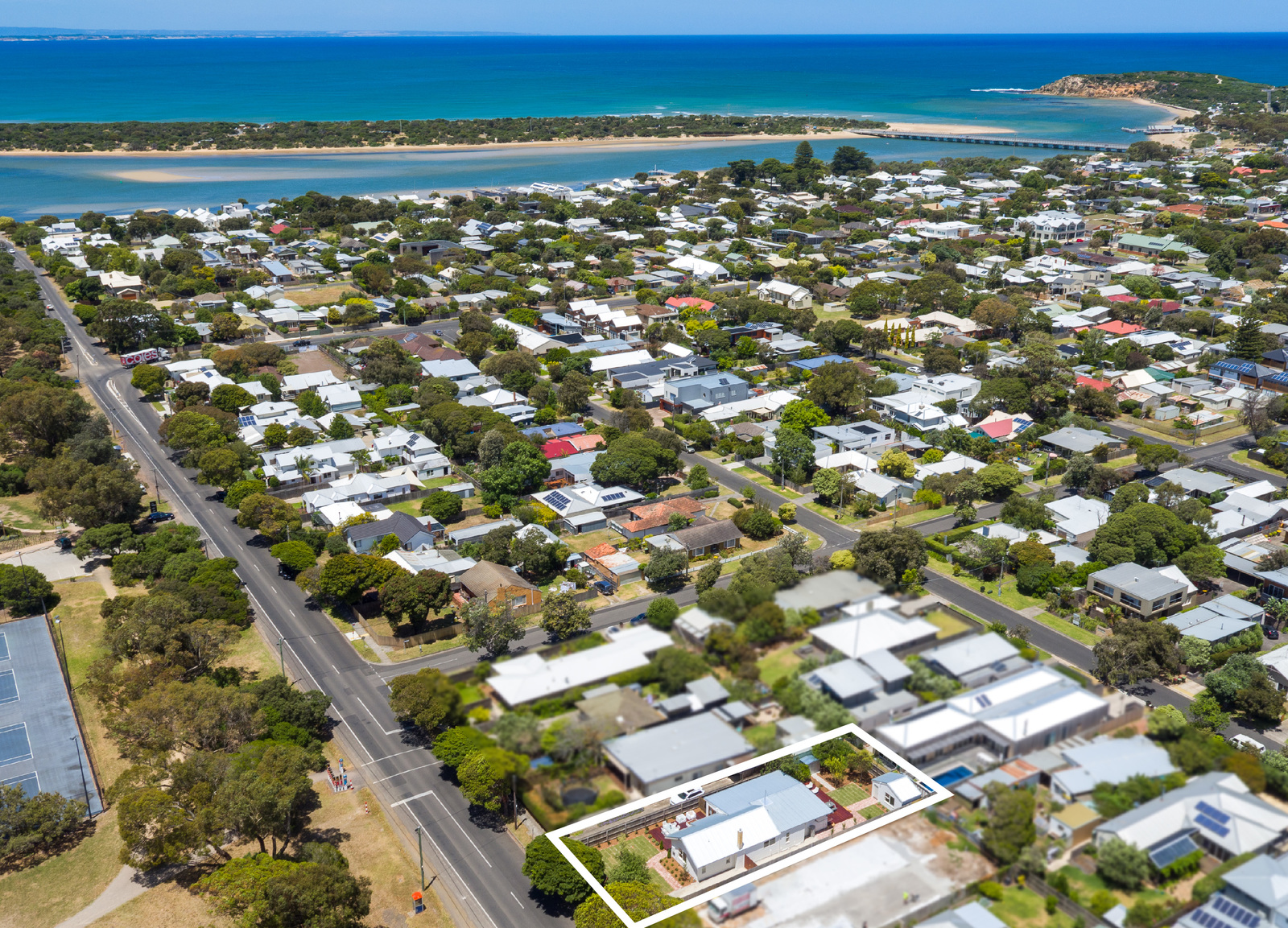 27 Geelong Road, Barwon Heads RT Edgar
