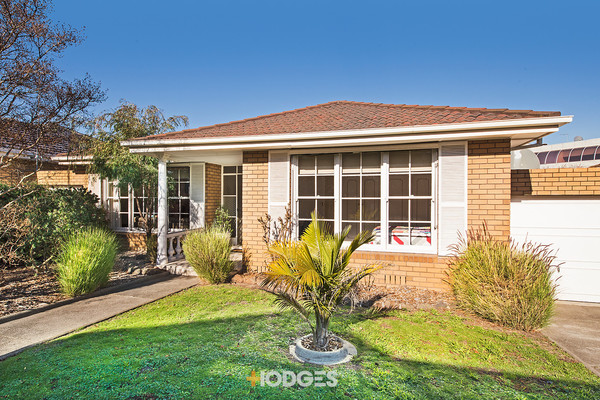 2/7 Hornby Street Brighton East