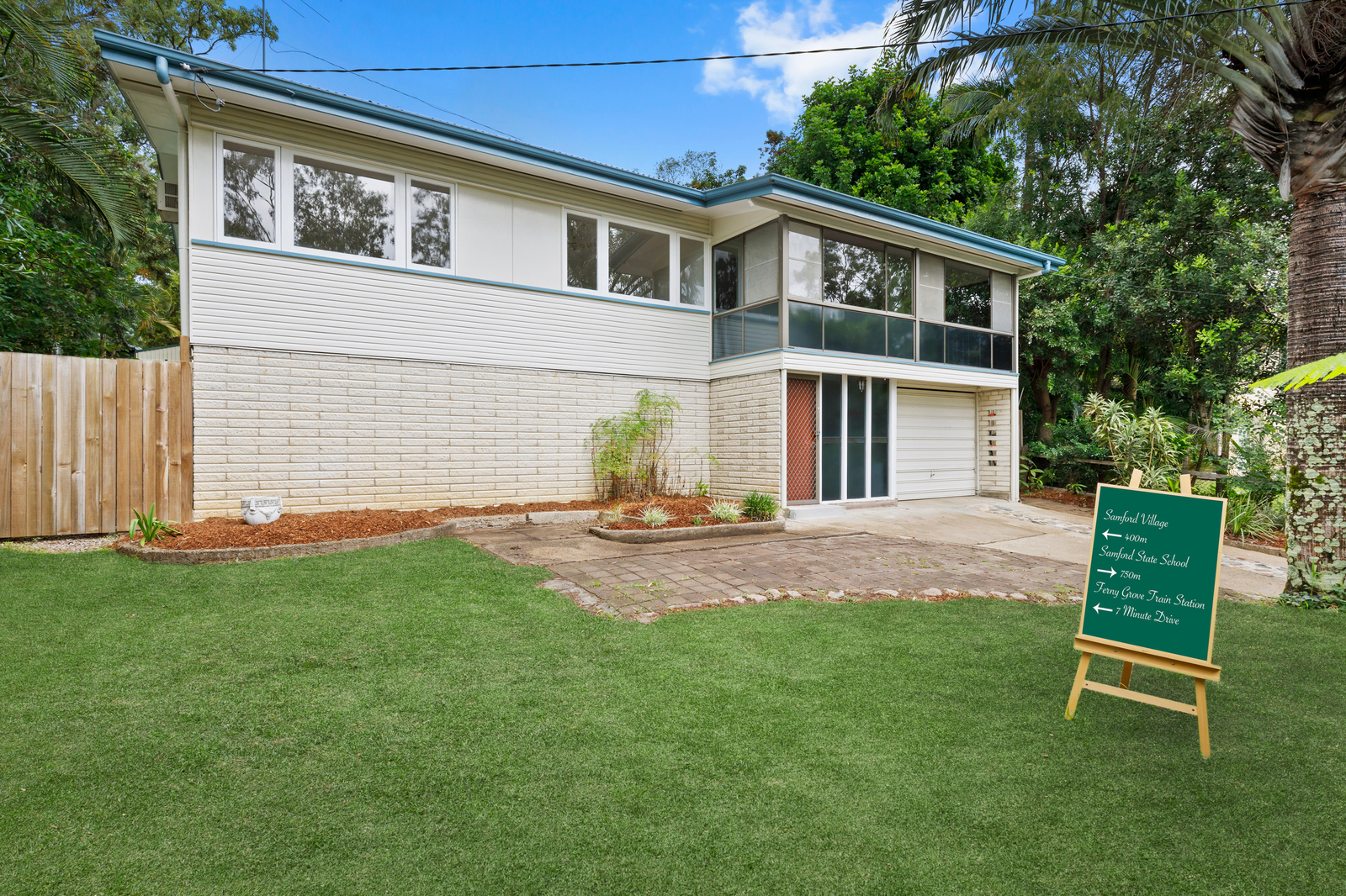 27 Mount Glorious Road, Samford Village QLD 4520
