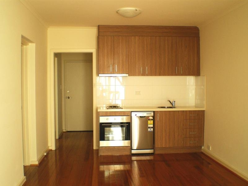 2/77 Chapman Street, North Melbourne VIC 3051 