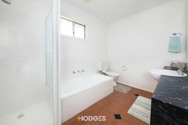 27a Lonsdale Avenue Hampton East