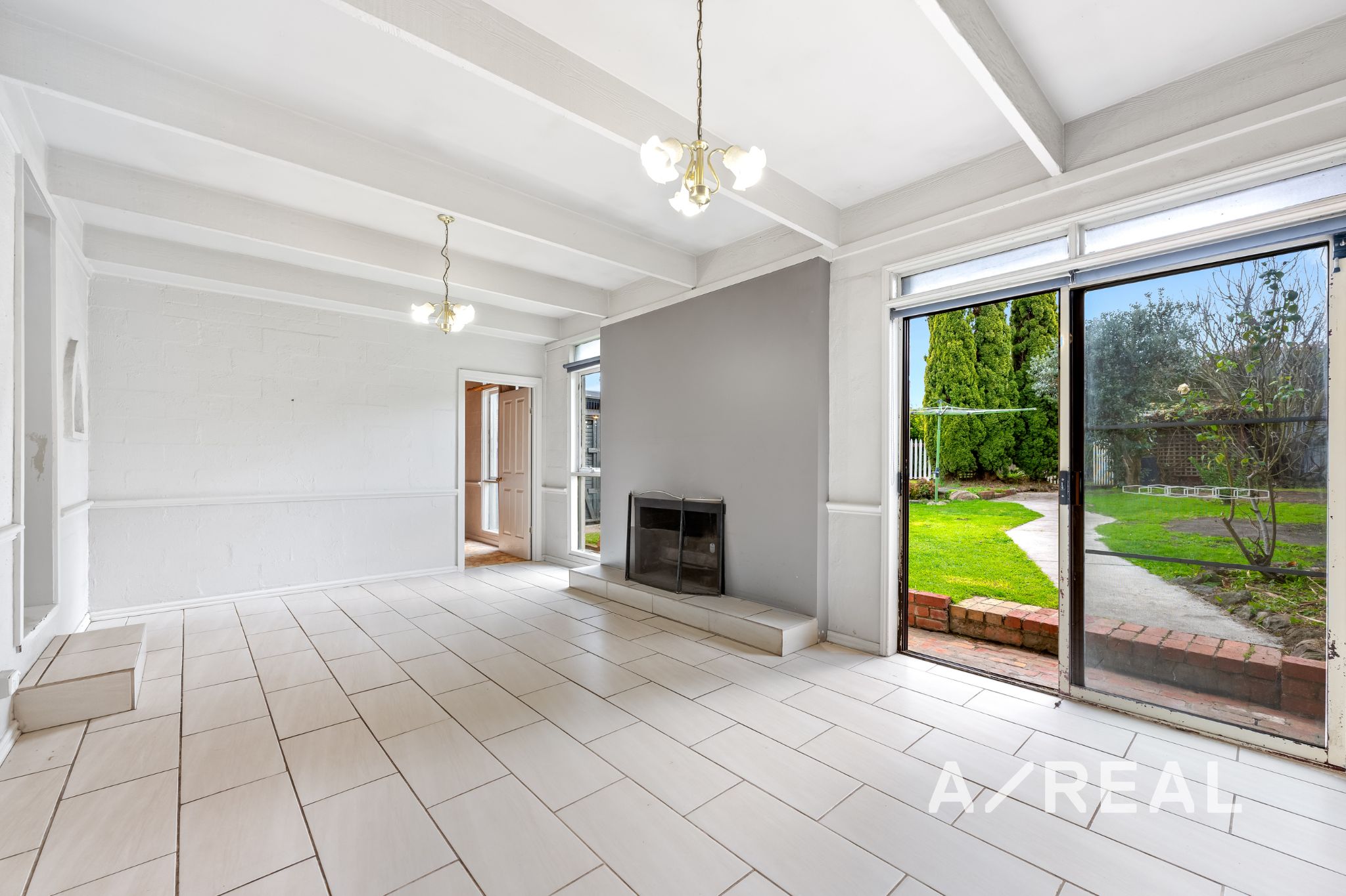 28 Diane Cres Mooroolbark VIC 3138 