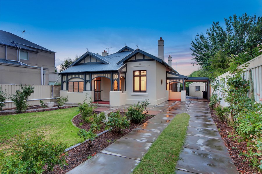 5 Ebelina Crescent, Parkes