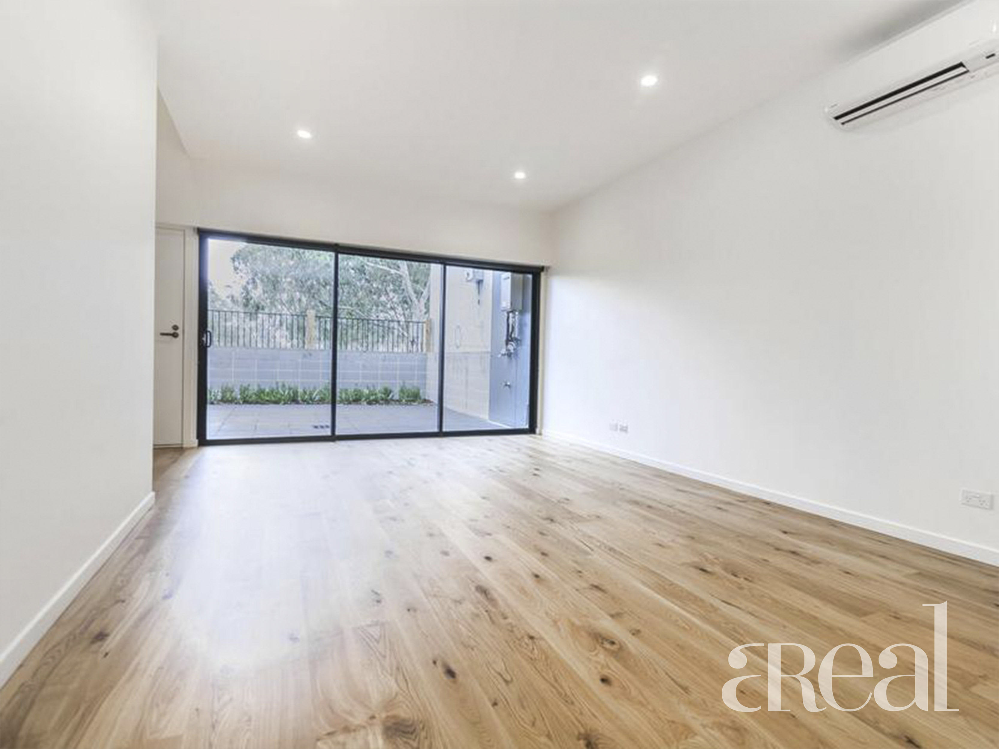 29 Sharp Circuit, Mill Park VIC 3082 