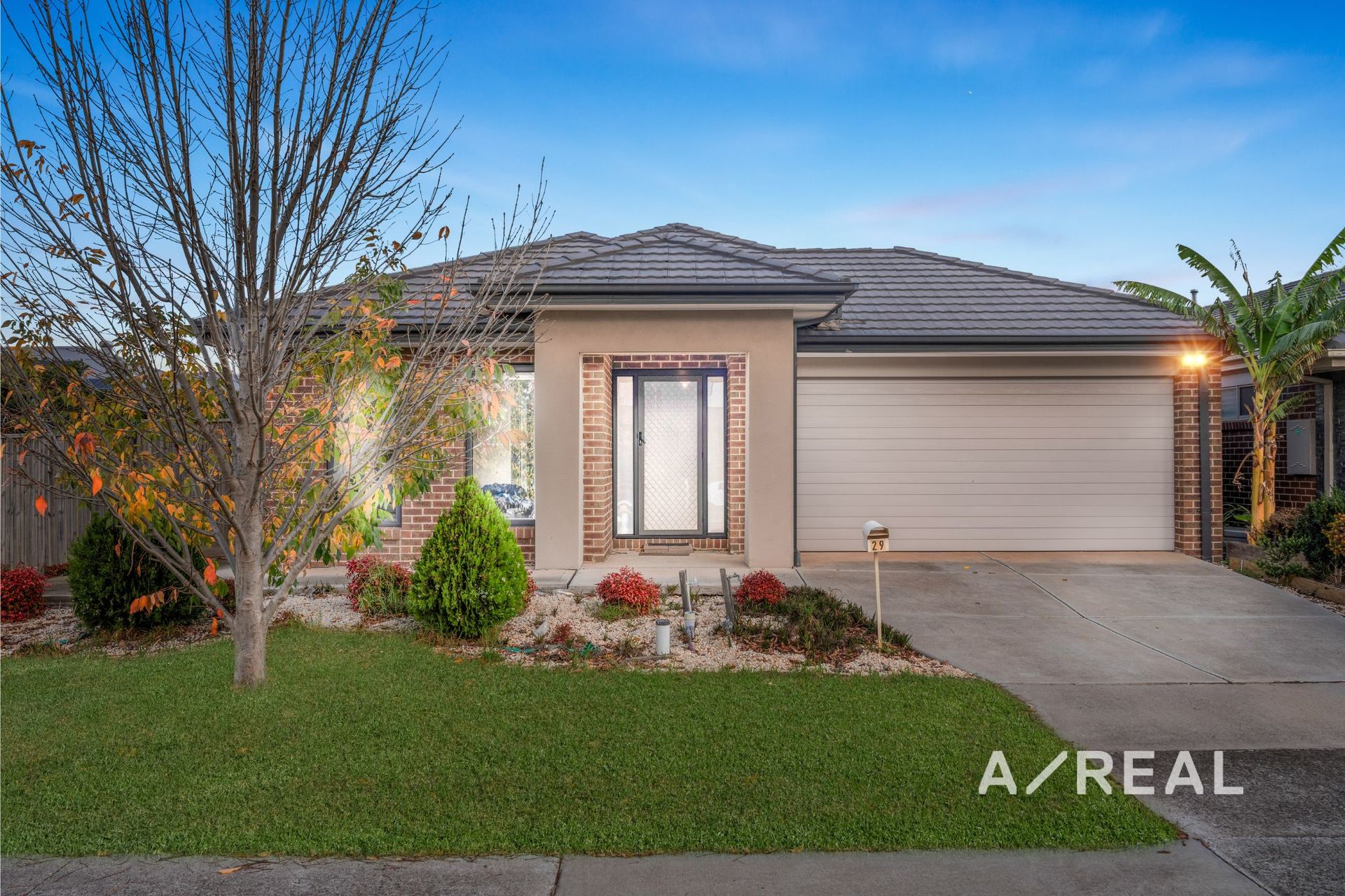29 Taworri Crescent, Werribee VIC 3030 