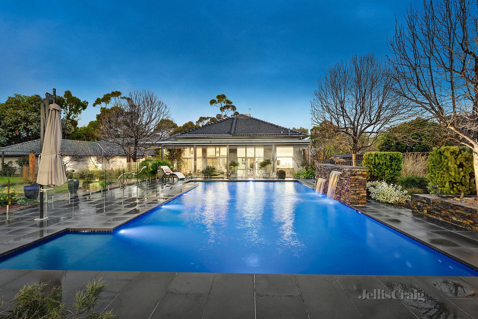 29 View Road, Lower Plenty
- Print Image 1