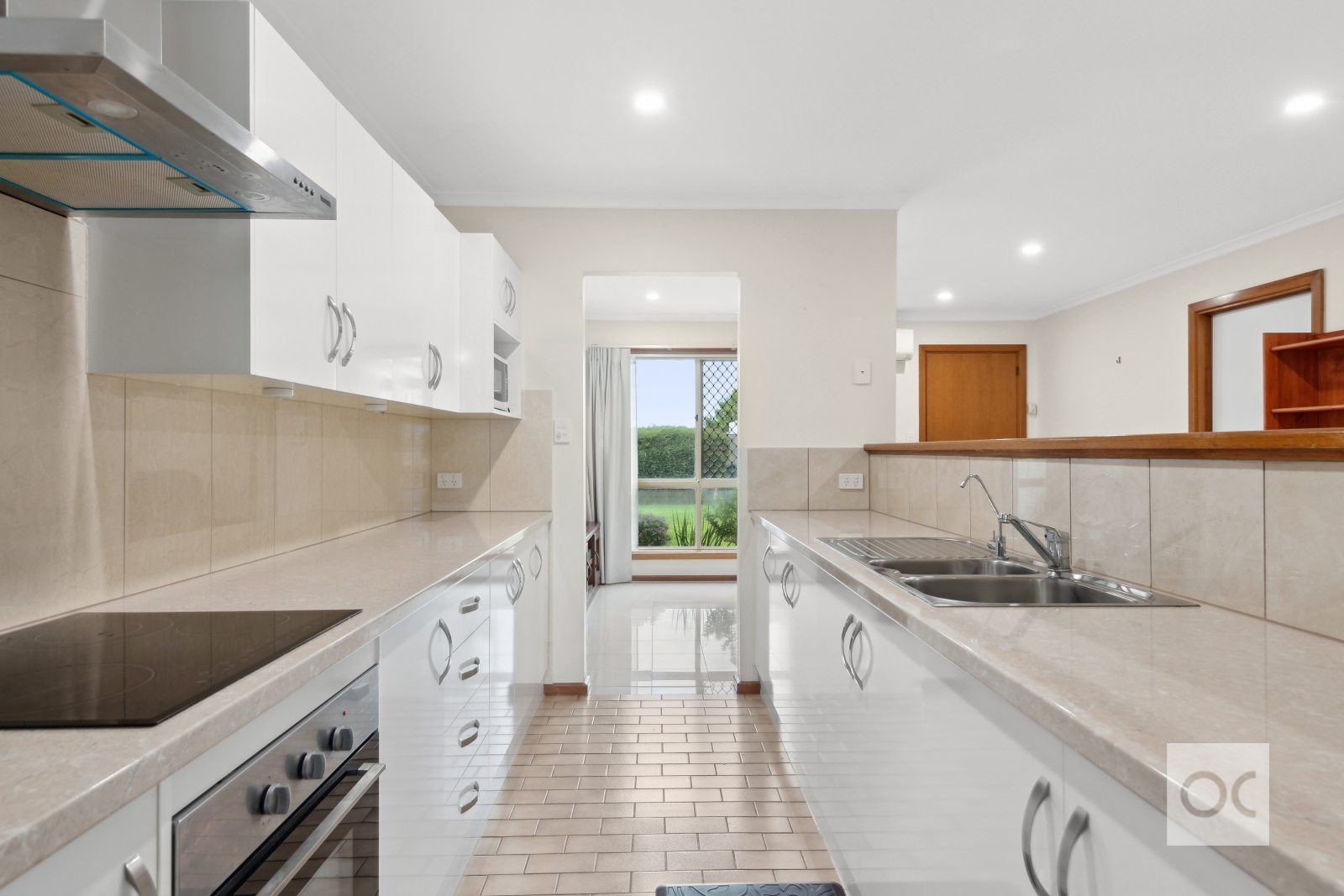 2/92 Rowley Road