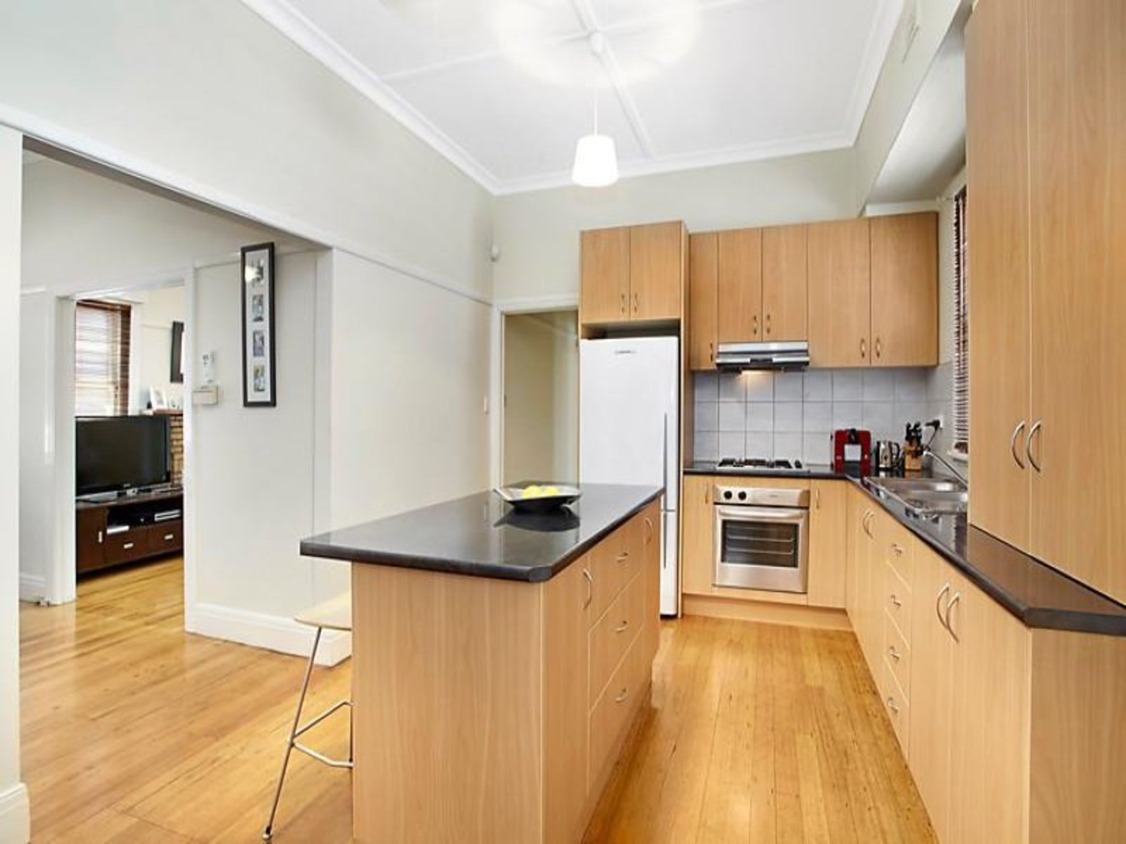 295 pascoe vale road, essendon, vic, 3040 295 pascoe vale road, essendon, vic, 3040