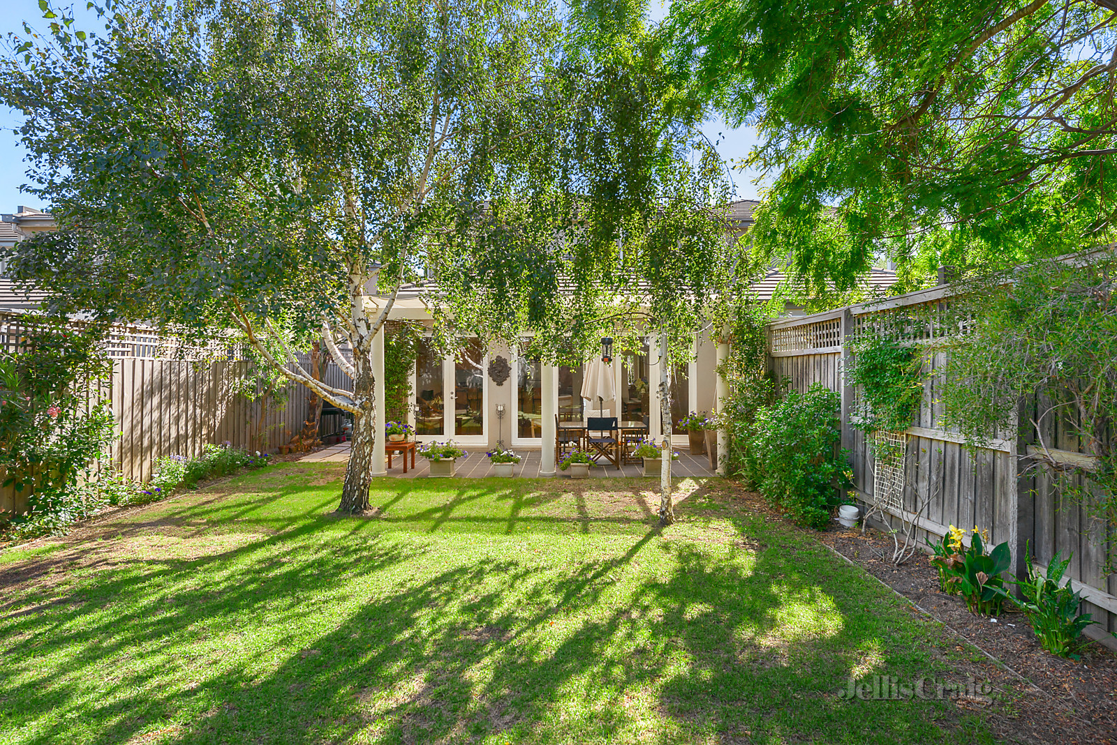 2B Barkly Street, Brighton
- Print Image 1