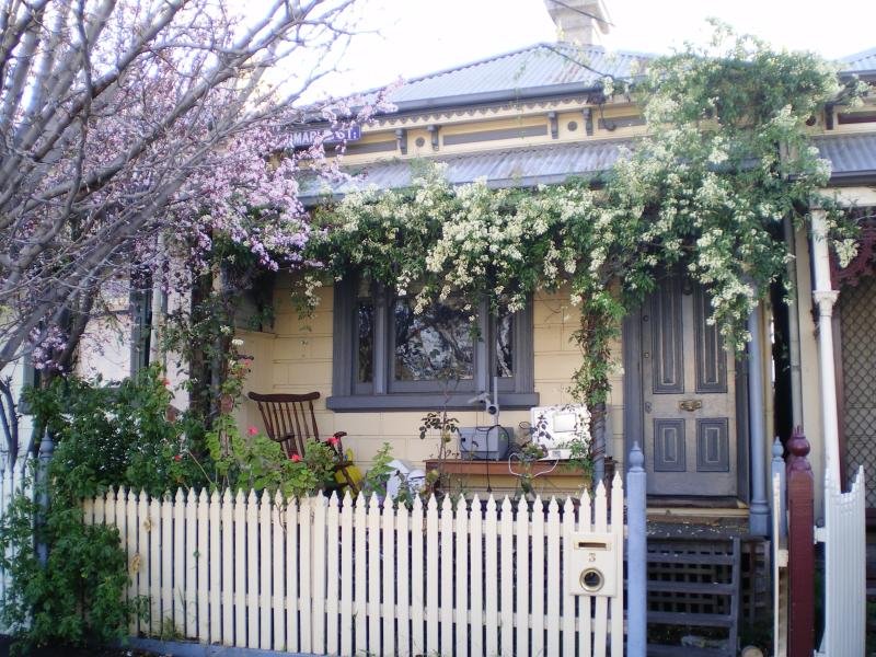 3 Albermarle Street, Kensington VIC 3031 