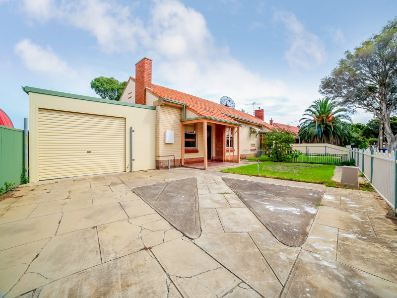 3 Bell Street