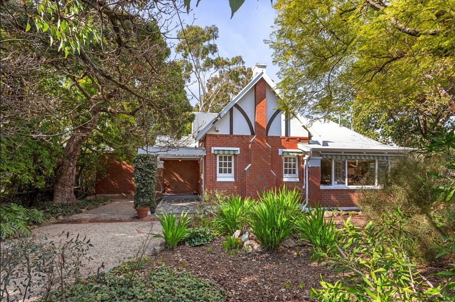 3 Belmont Street