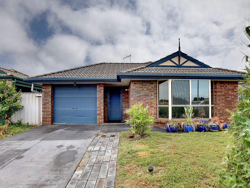3 Cleamont Court