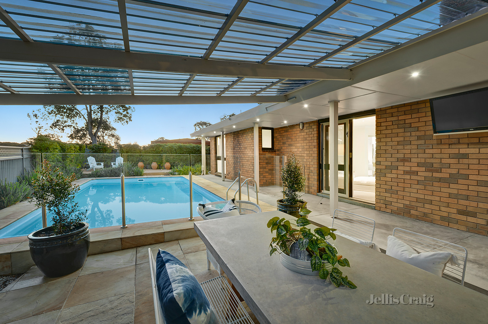 3 Kiama Close, Montmorency
- Print Image 1