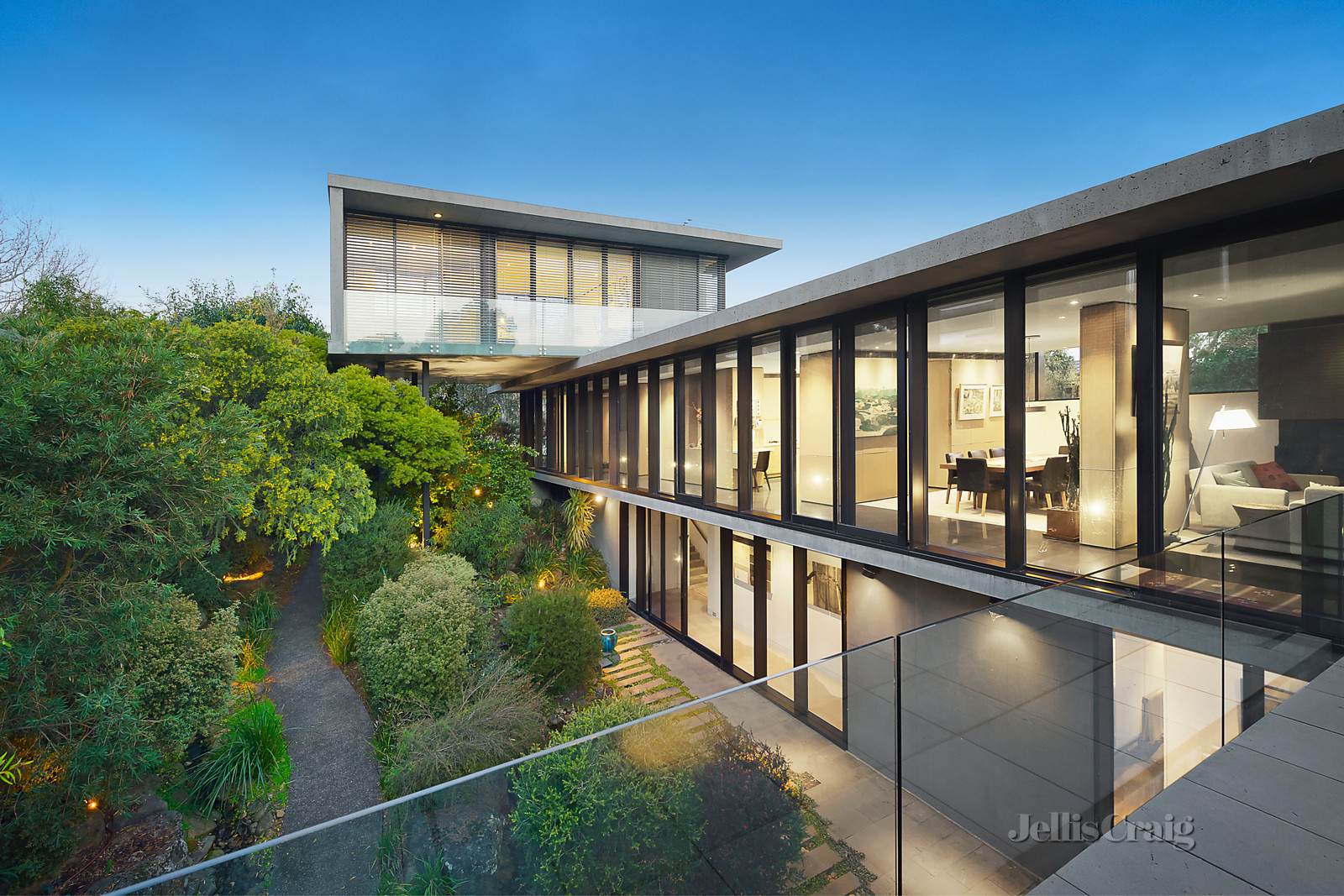 3 Redmond Street, Kew
- Print Image 1
