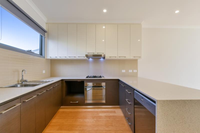 3 Rosella Walk, Thornbury VIC 3071 