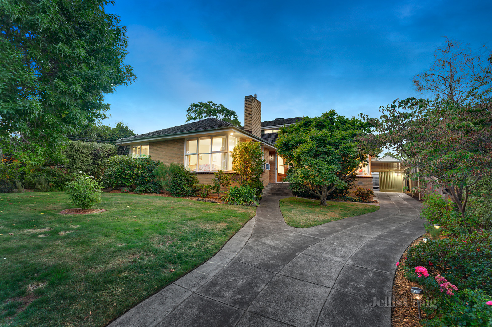 3 Susan Court, Mount Waverley - Print Image 1