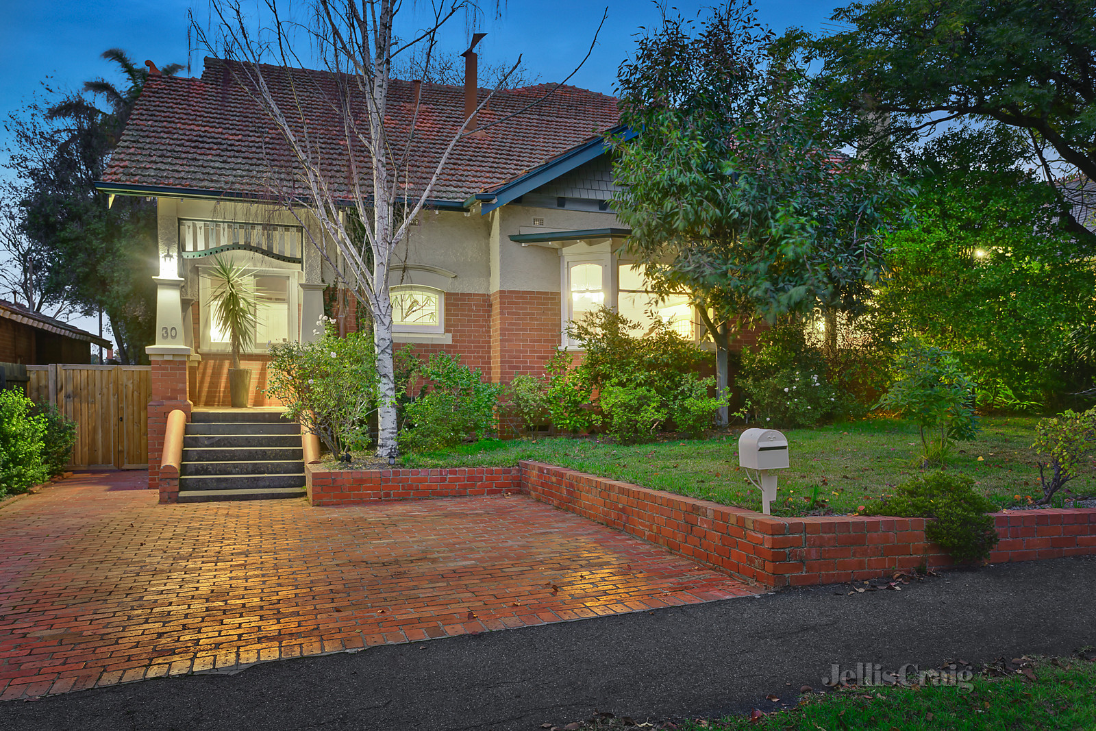 30 Uvadale Grove, Kew
- Print Image 1
