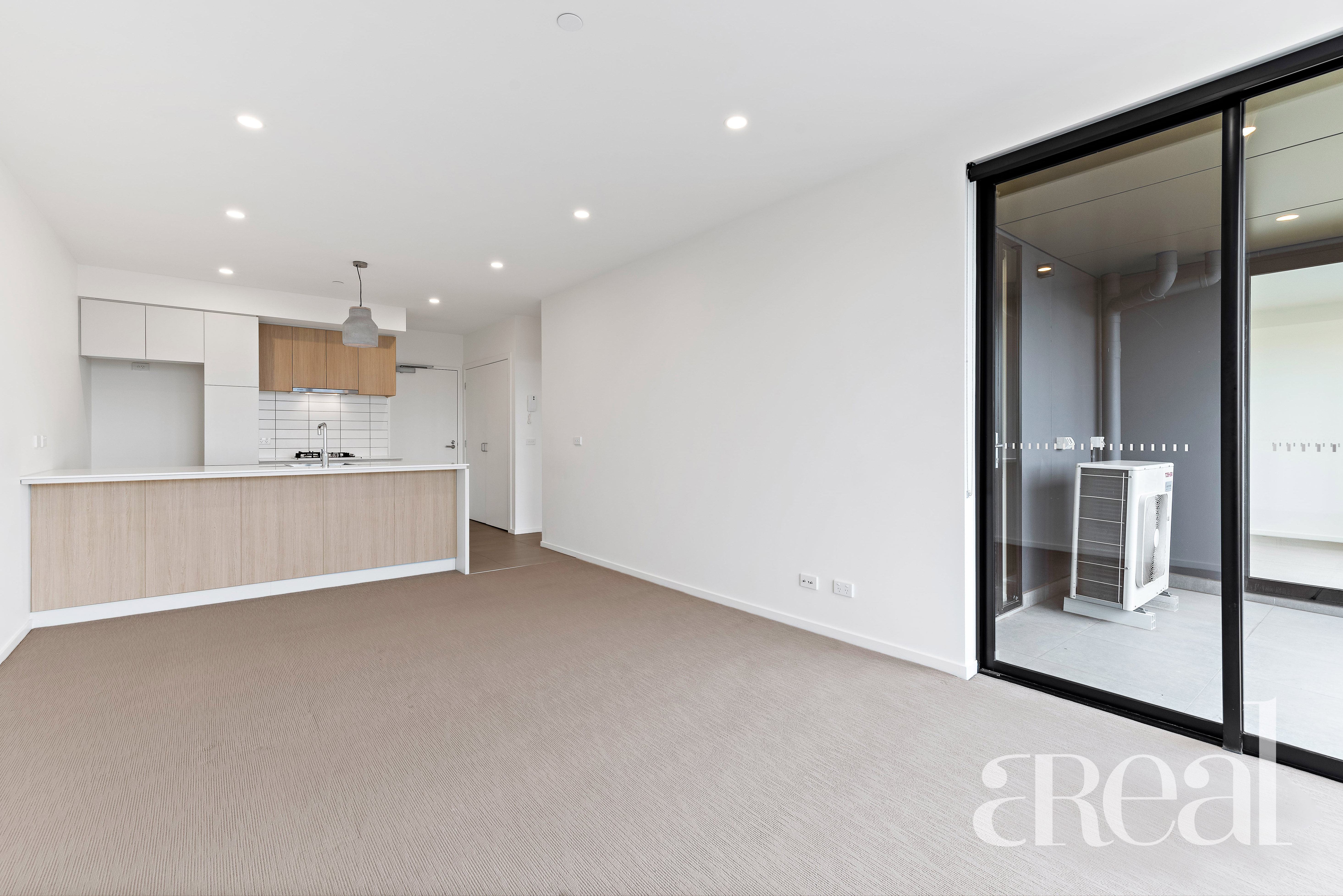 301/24 Oleander Drive, Mill Park VIC 3082 