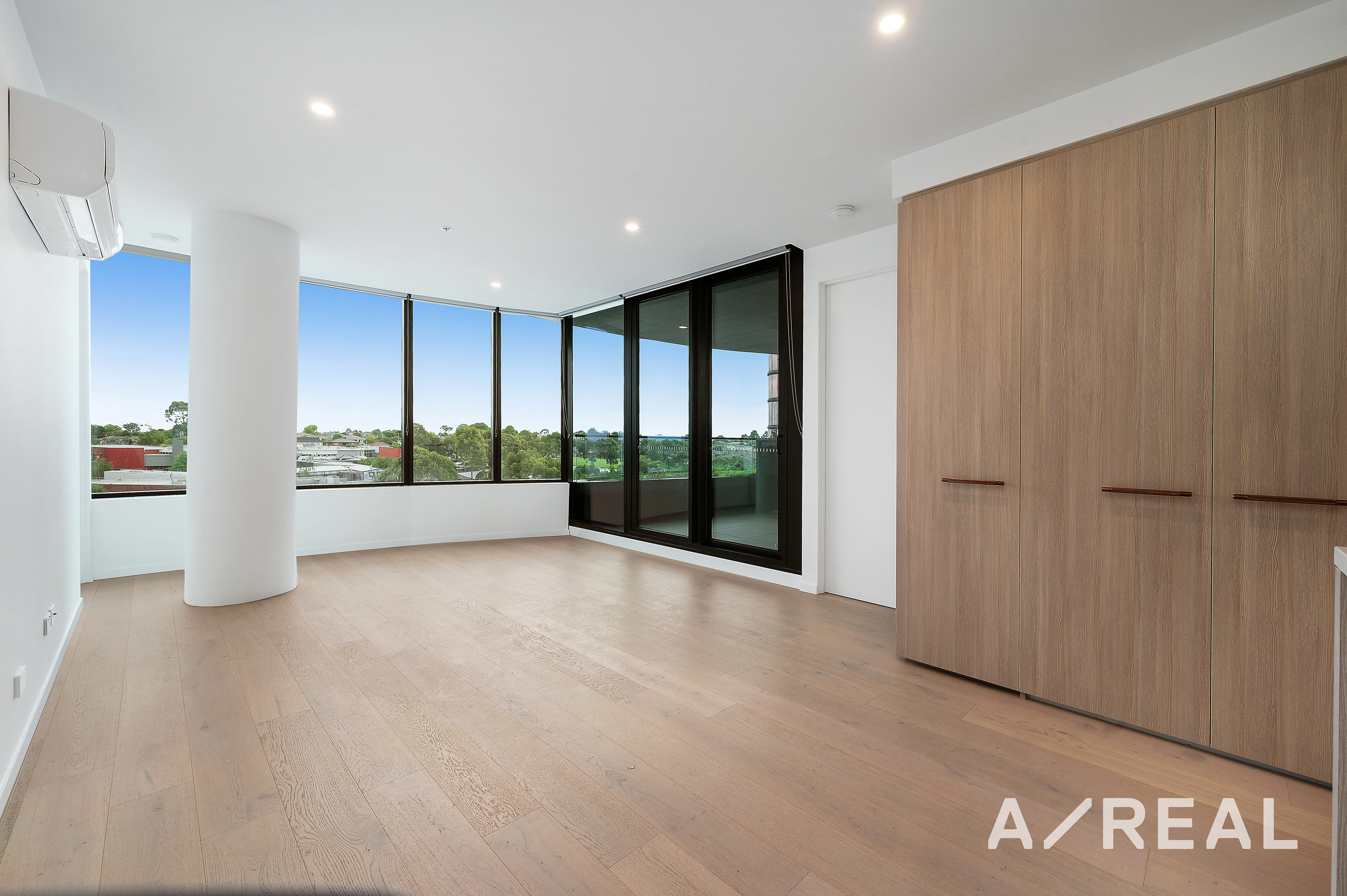 302/23 O'Sullivan Road, Glen Waverley VIC 3150 