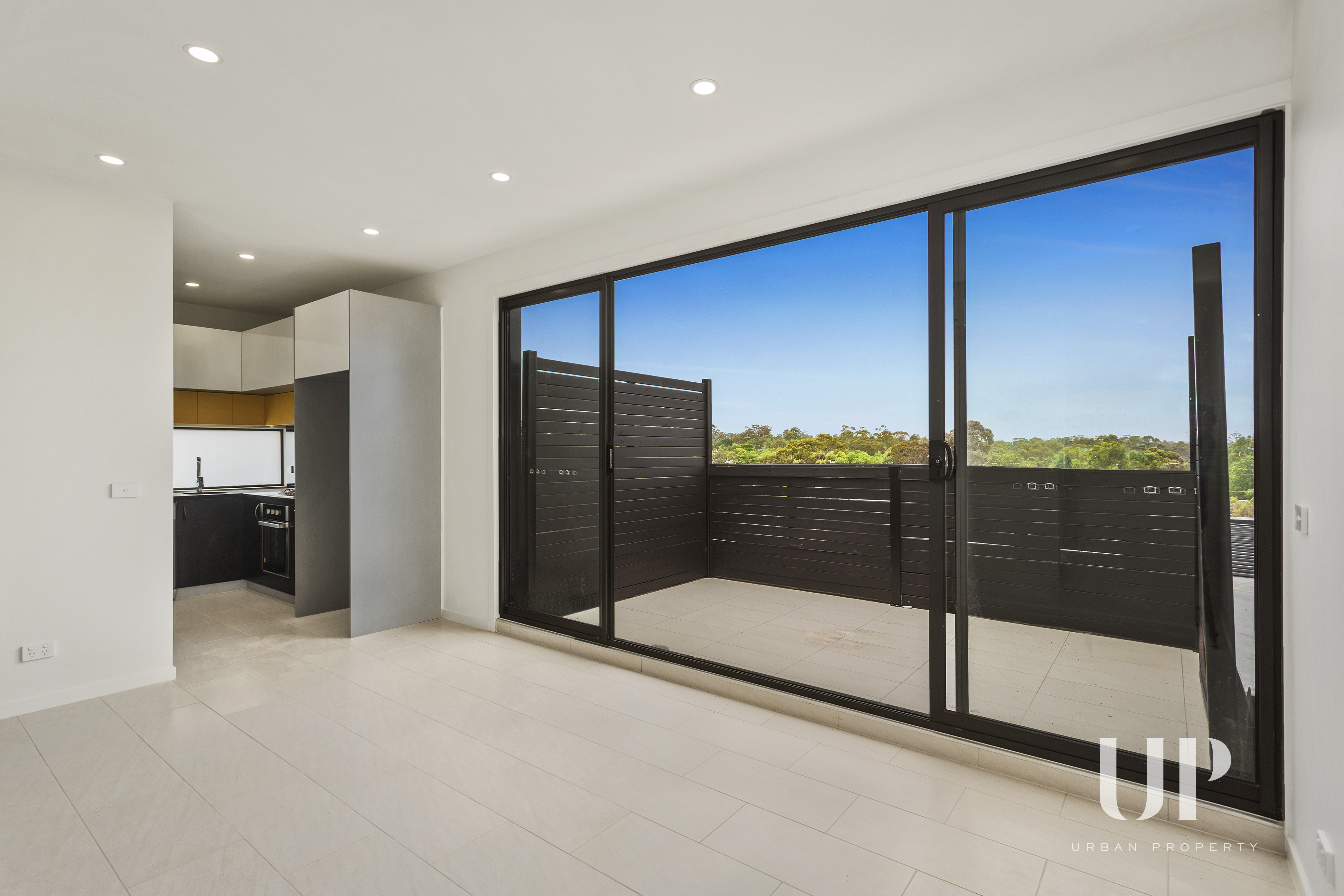 303/18 Whitehorse Road, Blackburn VIC 3130 