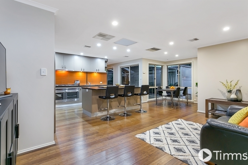 31 Epsilon Close