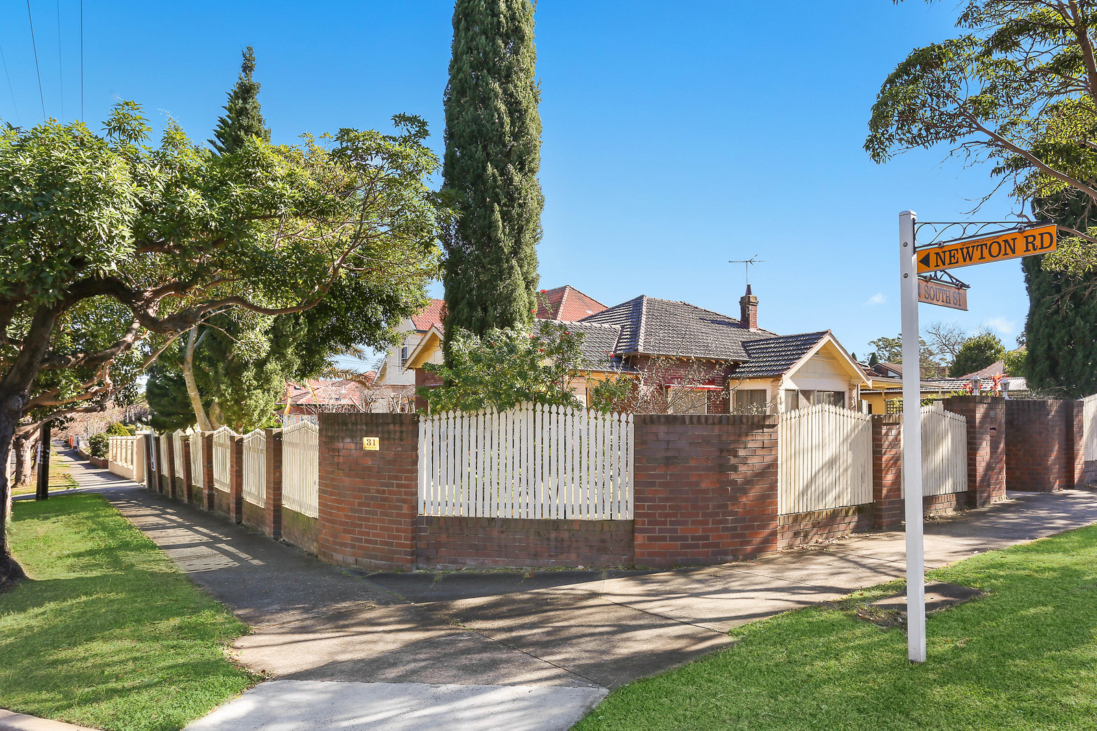 31 Newton (Cnr South St) Road, Strathfield NSW 2135