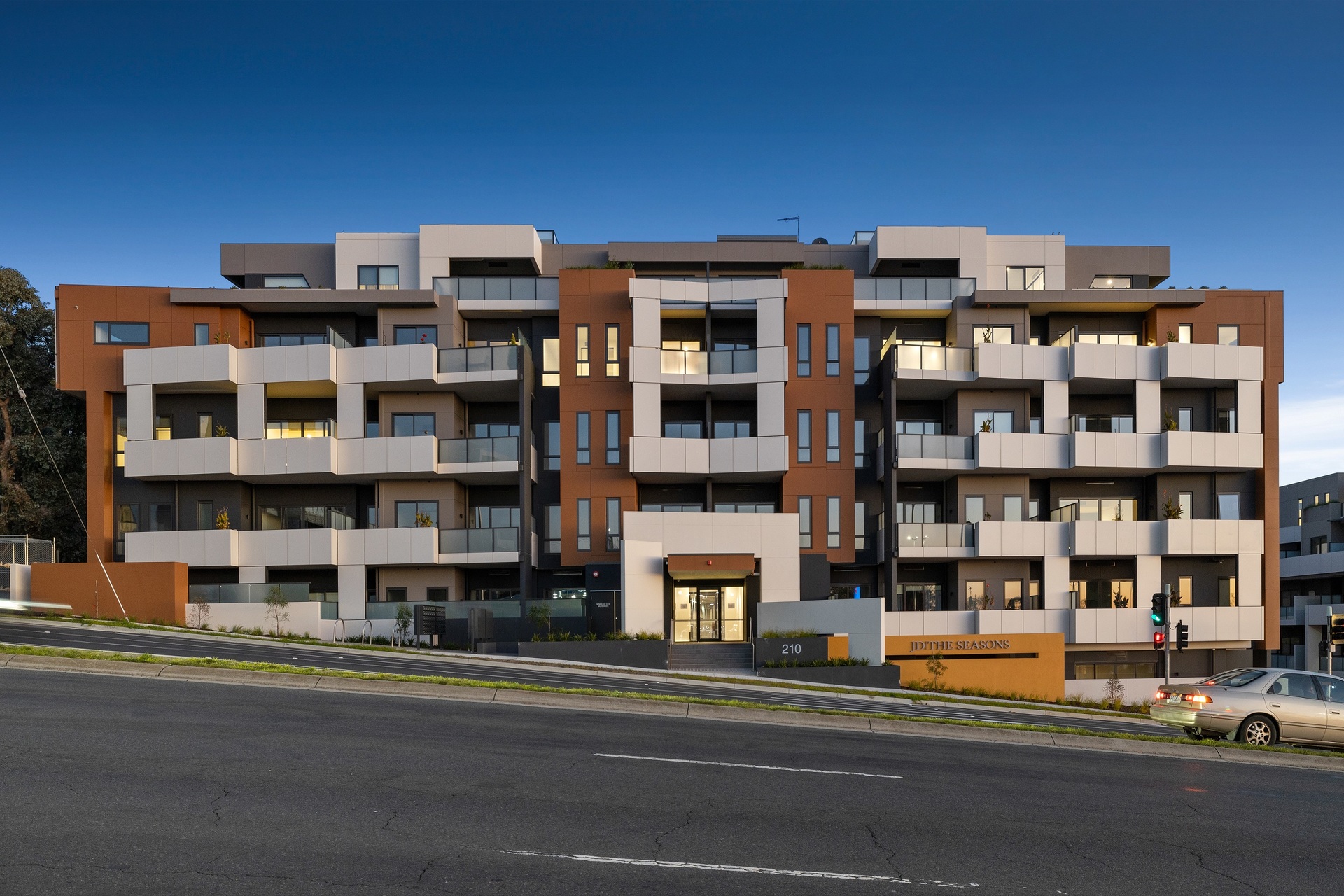 310/210 Reynolds Road, Doncaster East VIC 3109 