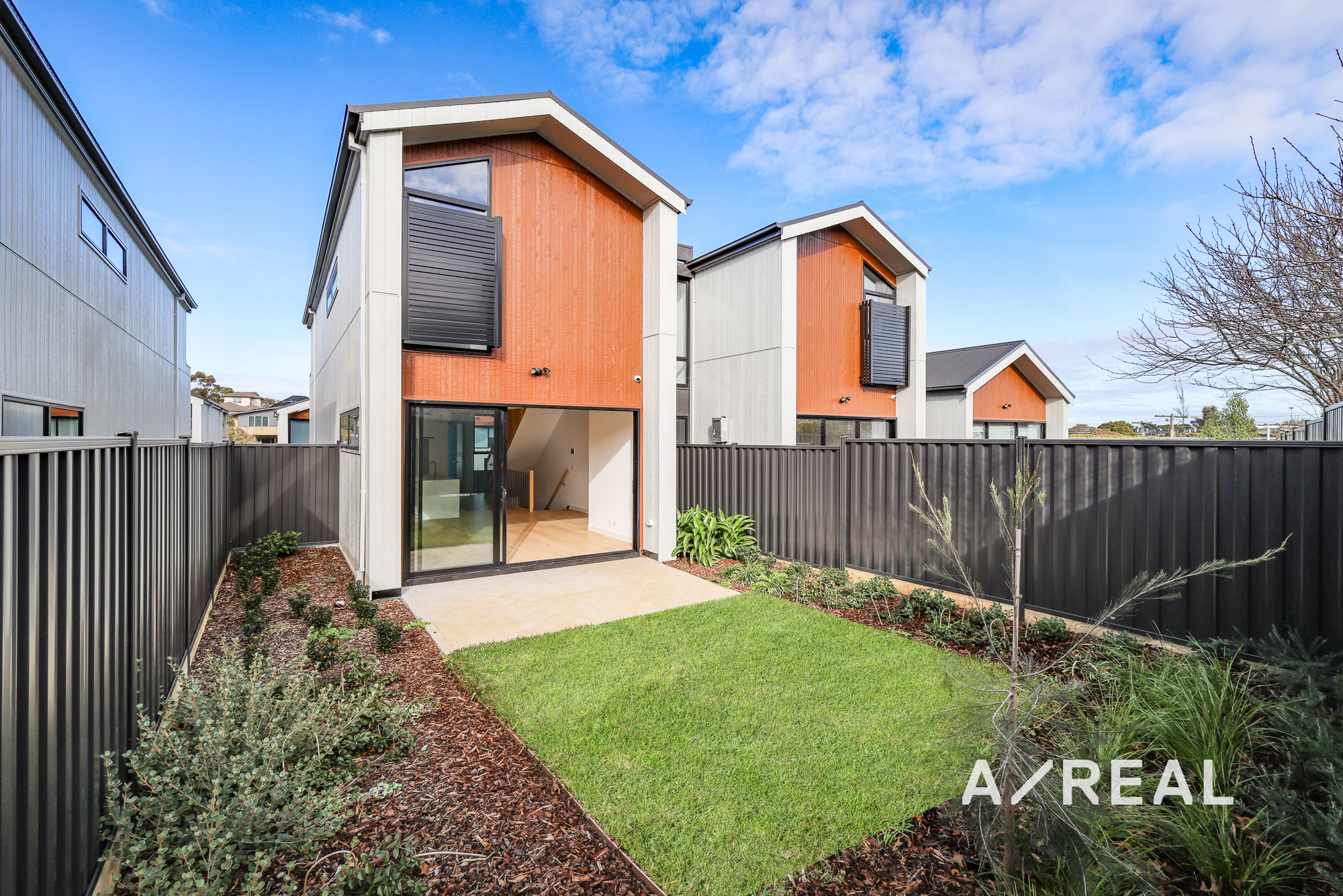 3/11 Ian Crescent, Airport West VIC 3042 