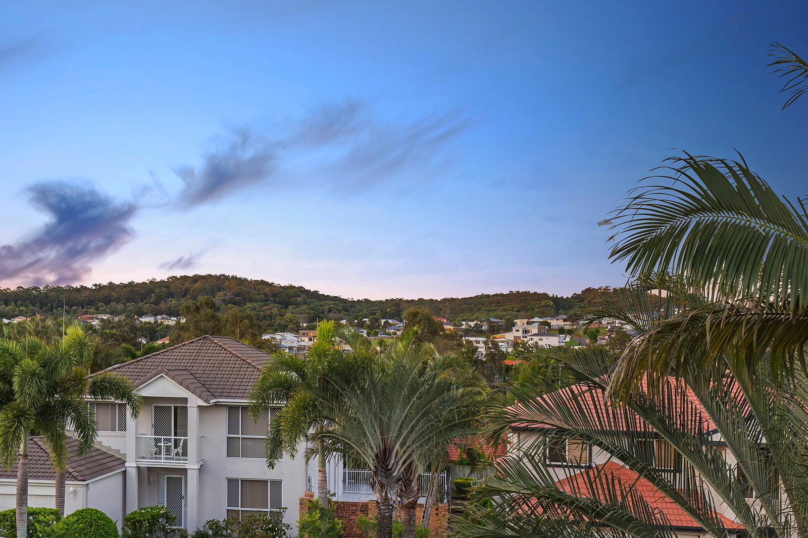 32 Glastonbury Place, Carindale QLD 4152