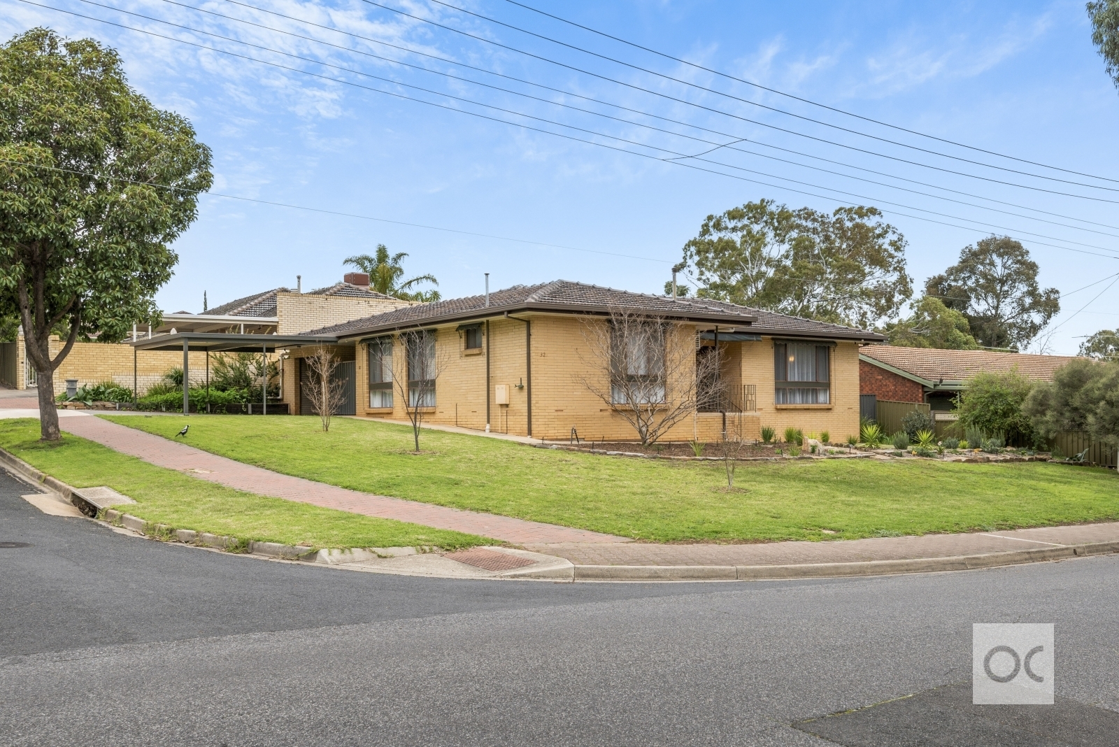 32 Sapphire Crescent