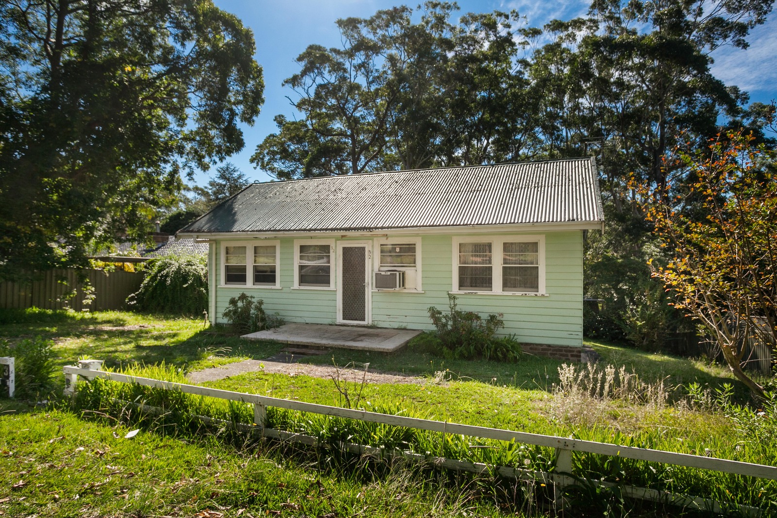 32 Southview Avenue, Stanwell Tops NSW 2508