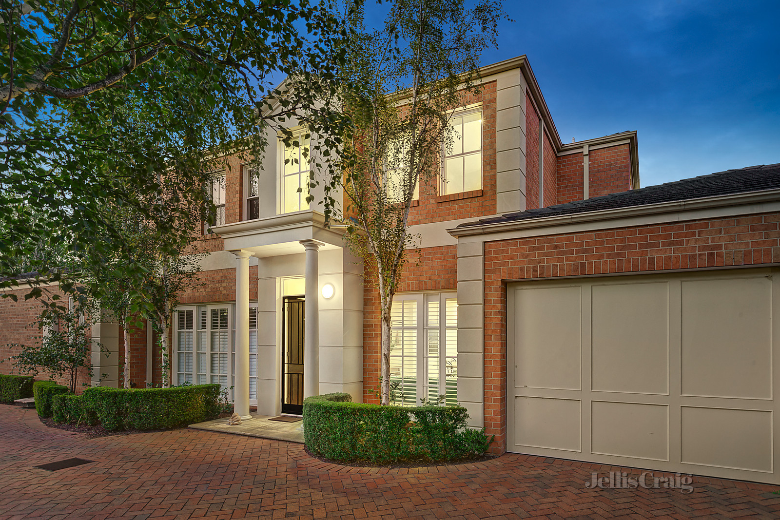 3/20 Mercer Road, Armadale
- Print Image 1
