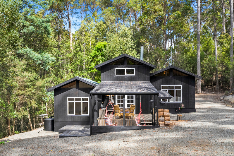 321 Pirates Bay Drive, Eaglehawk Neck, TAS, 7179