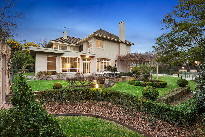 32A Hopetoun Road, Toorak RT Edgar