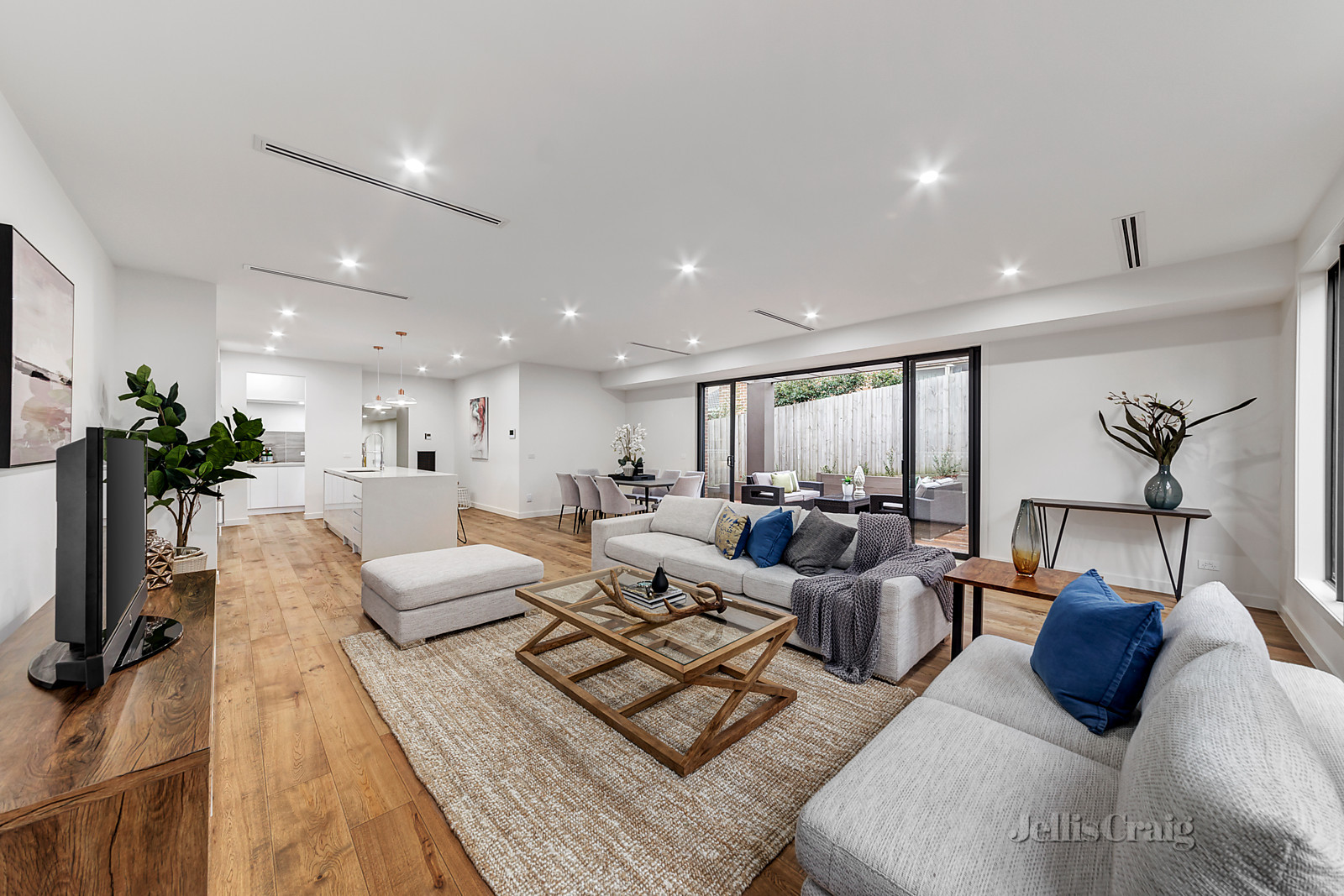32A Mahoney Street, Templestowe
- Print Image 1