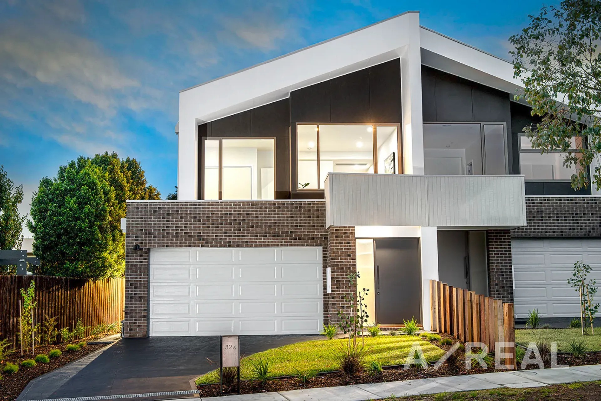 32A Roberts Avenue, Box Hill South VIC 3128 