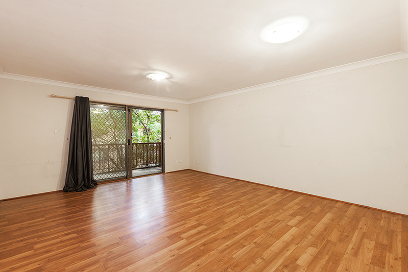 33/131 Oak Road, Kirrawee NSW 2232 