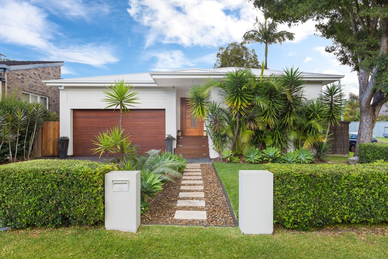 34 Caringbah Road, Woolooware NSW 2230 
