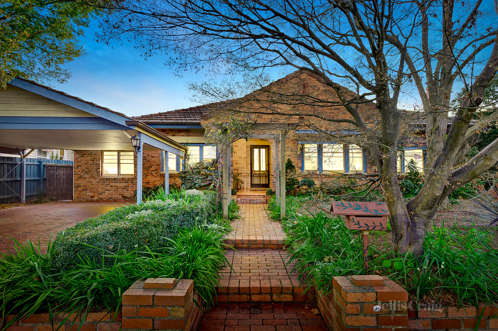 34 Suffolk Road, Surrey Hills
- Print Image 1