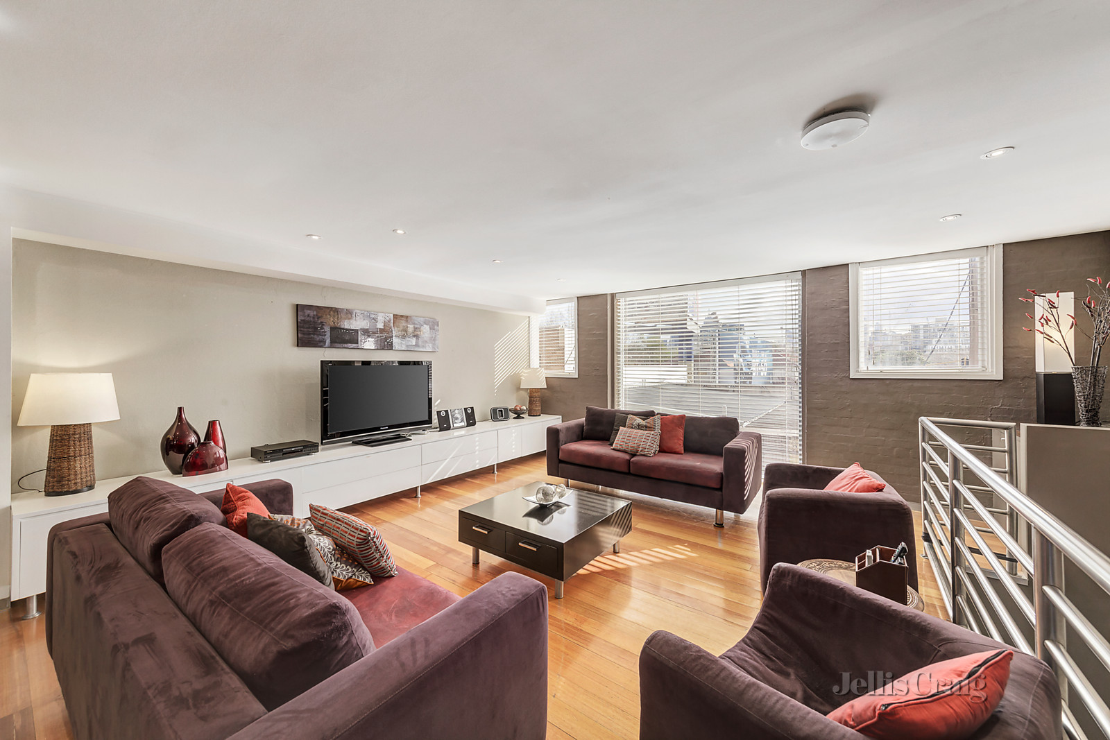 35 Little Hoddle Street, Richmond
- Print Image 1