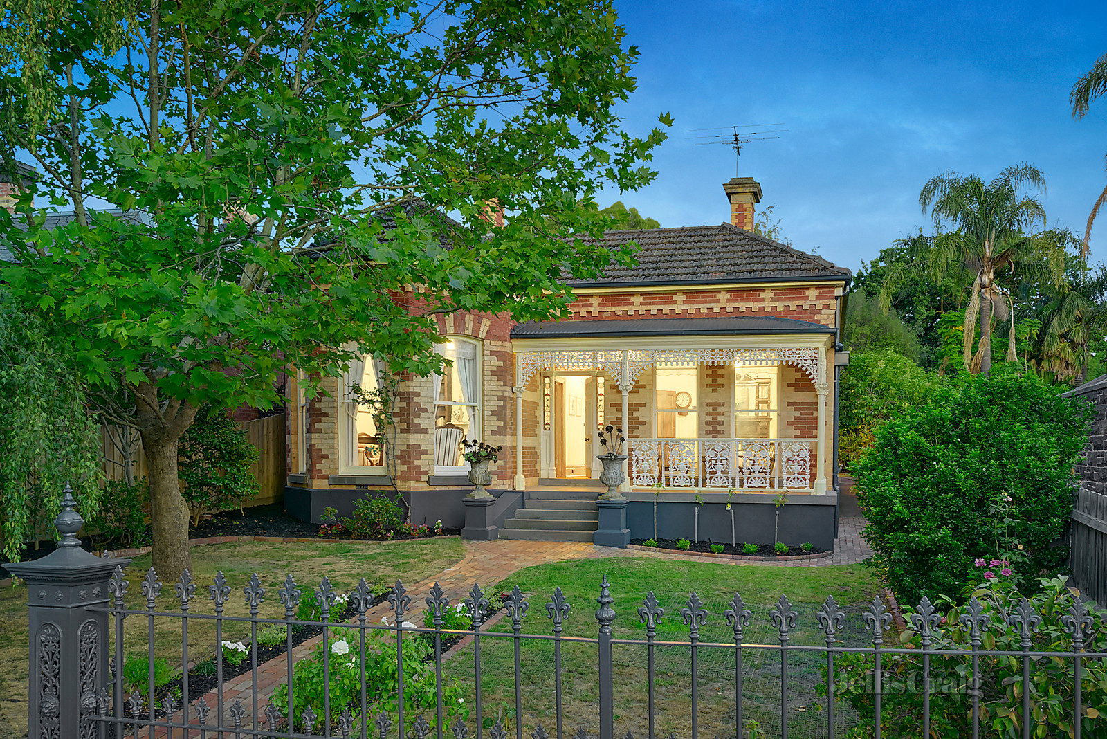 35 Russell Street, Camberwell
- Print Image 1