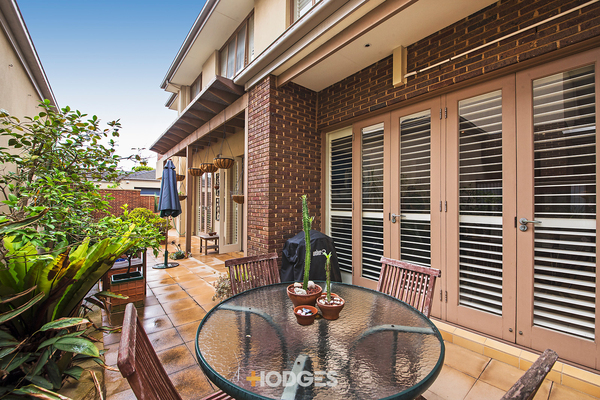 3/53 Bay Road Sandringham