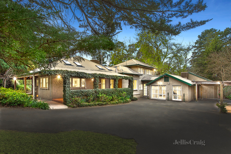 355-359 Ringwood Warrandyte Road