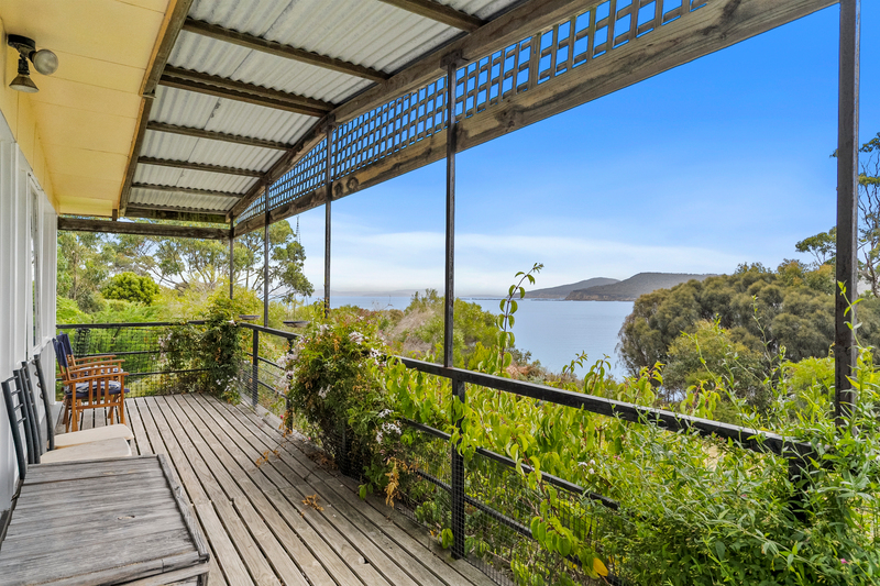 36 Spaulding Street, White Beach, TAS, 7184
