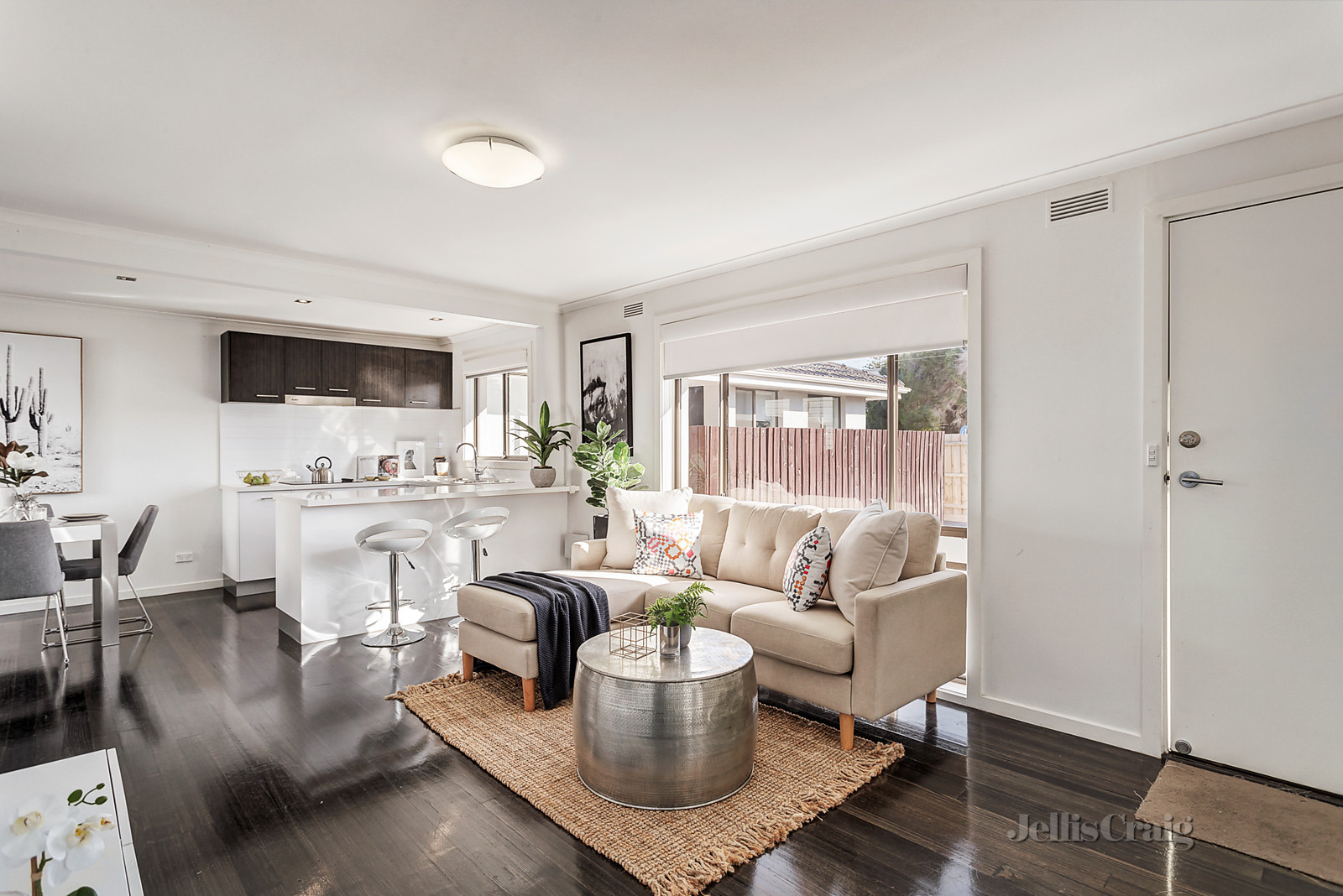 3/7 Trafford Street, Brunswick
- Print Image 1