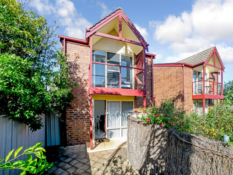3/71 Wallala Avenue