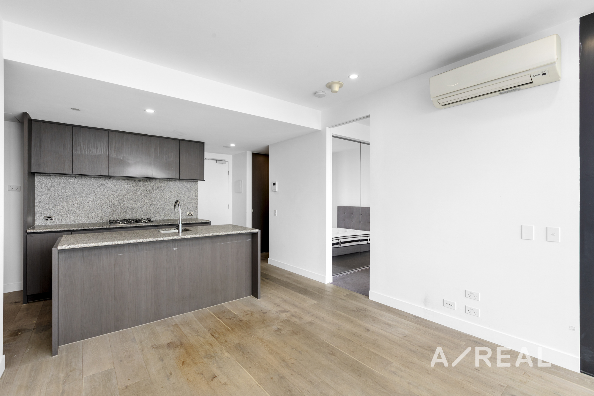 3711/160 Victoria Street, Carlton VIC 3053 